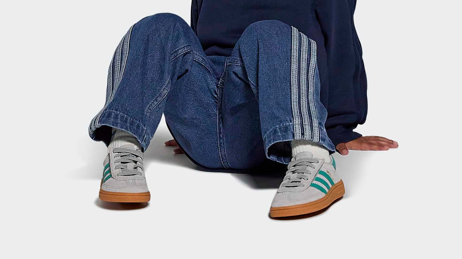 סניקרס לילדים