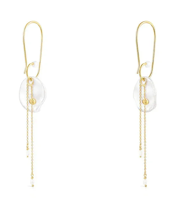 עגילי תליון זהב עם שרשרות ועיטור פנינה, עיצוב יוקרתי מבית CHOZEN