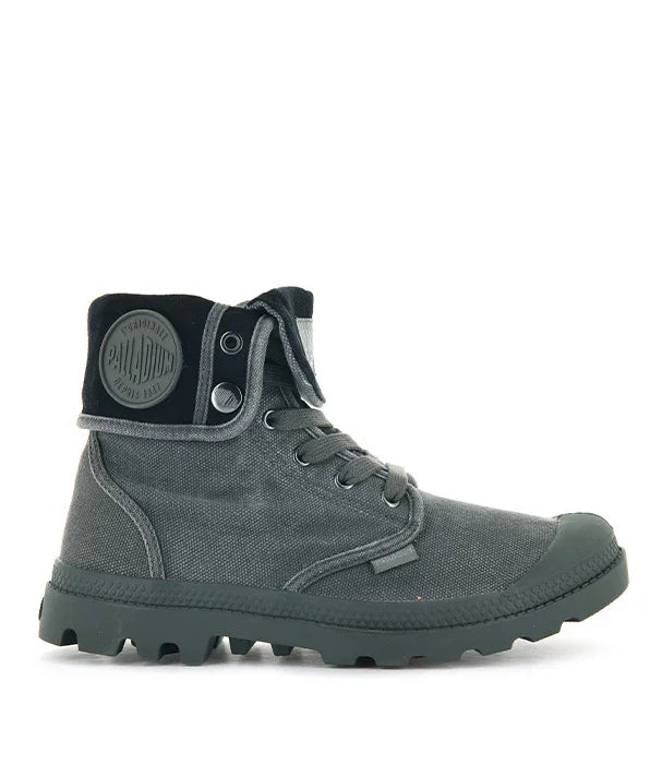 מגף Palladium גבוה אפור עם סוליה עבה, נעלי קנבס אופנתיות באתר CHOZEN