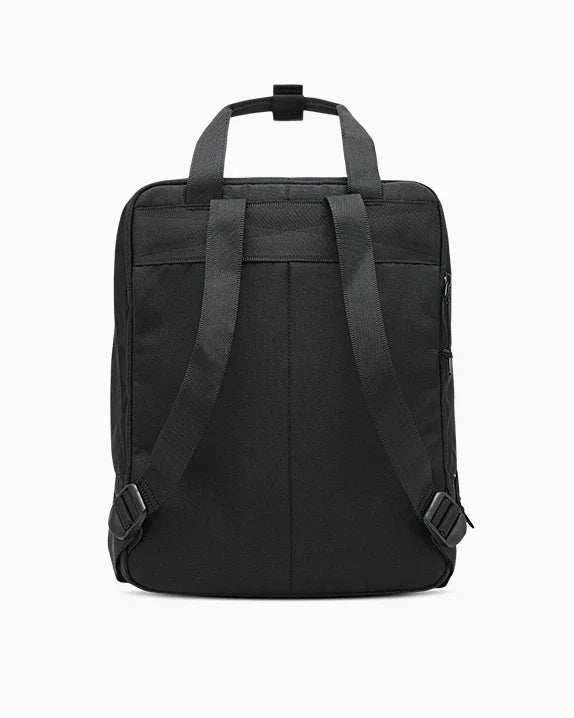 תיק גב שחור עם רצועות מתכווננות, עיצוב קלאסי CHOZEN מבית קבוצת אלפא