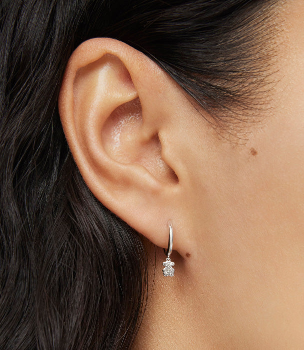 טואוס עגילי חישוק דובי Grain מזהב לבן בשילוב יהלומים