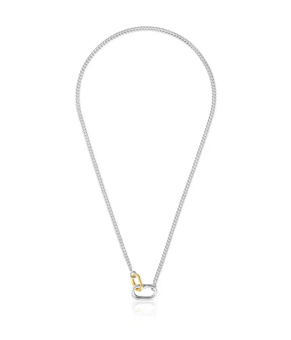 שרשרת כסף עם חוליה מודגשת בזהב, צילום מוצר נקי מבית CHOZEN