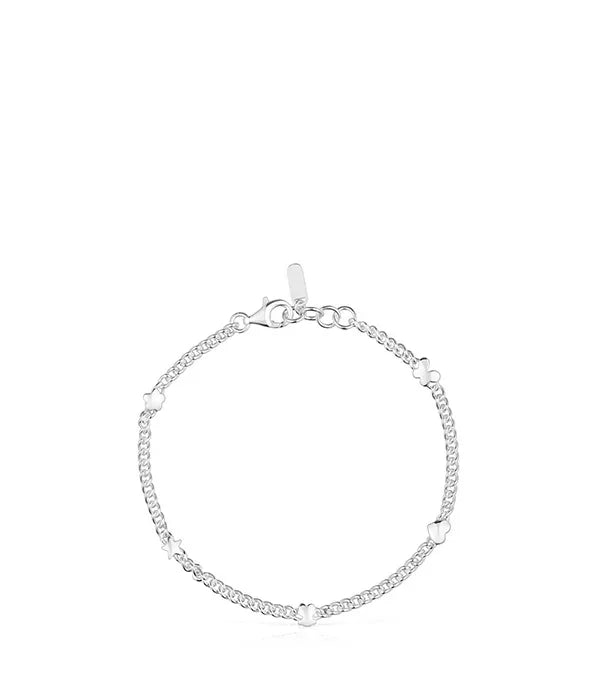 צמיד כסף עדין בעיצוב מודרני של CHOZEN, תכשיט אופנתי מהמותגים המובילים בישראל