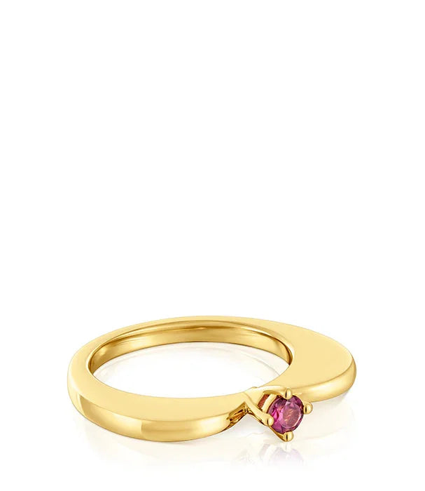 טבעת זהב מעוצבת עם אבן חן ורודה, תכשיטי CHOZEN, יוקרתית ומודרנית