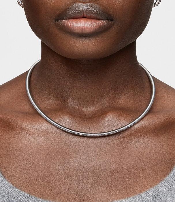 שרשרת כסף עבה בסגנון קולר, תכשיטים יוקרתיים לאישה מבית CHOZEN