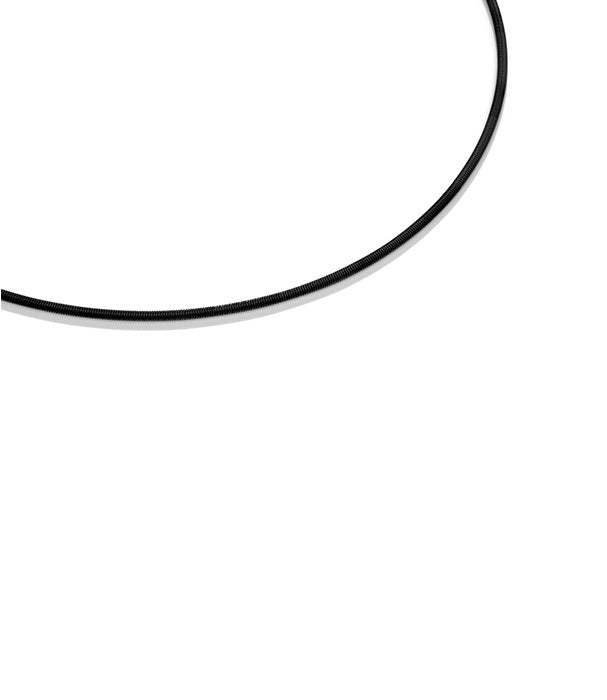 שרשרת TOUS Mesh Tube שחורה, עיצוב מודרני, מבית CHOZEN