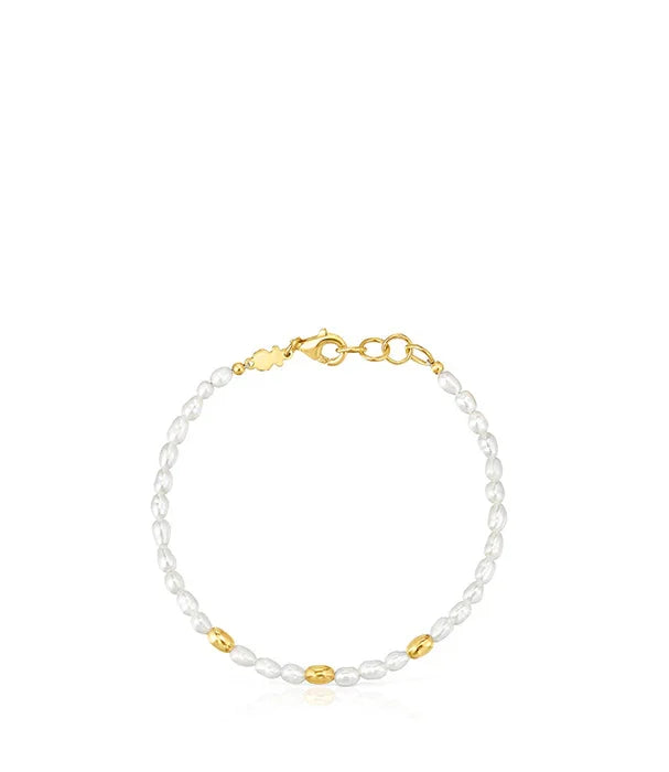 צמיד חרוזי פנינה עם סוגר זהב מבית CHOZEN, תכשיט יוקרתי ועדין לאישה