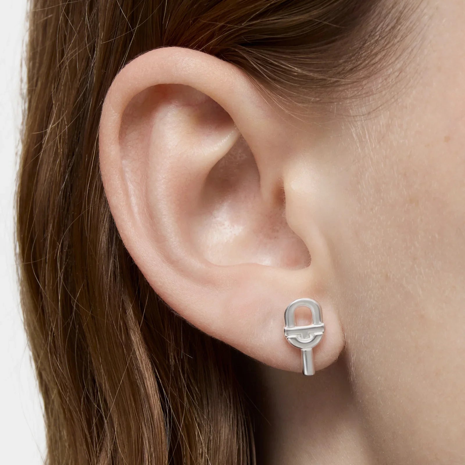 עגיל כסף מודרני בעיצוב ייחודי לאוזן, תכשיטים יוקרתיים CHOZEN, קבוצת אלפא