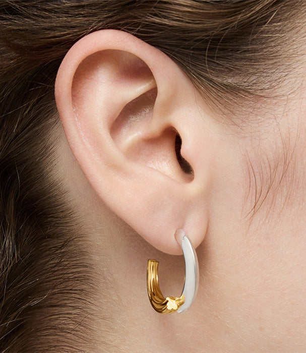 טואוס עגילי חישוק גדולים 1950 מכסף ועליו זהב 18 קראט