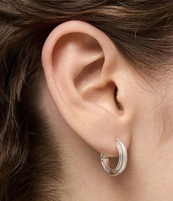 עגיל חישוק כסף מעוצב באוזן, תכשיטים יוקרתיים CHOZEN