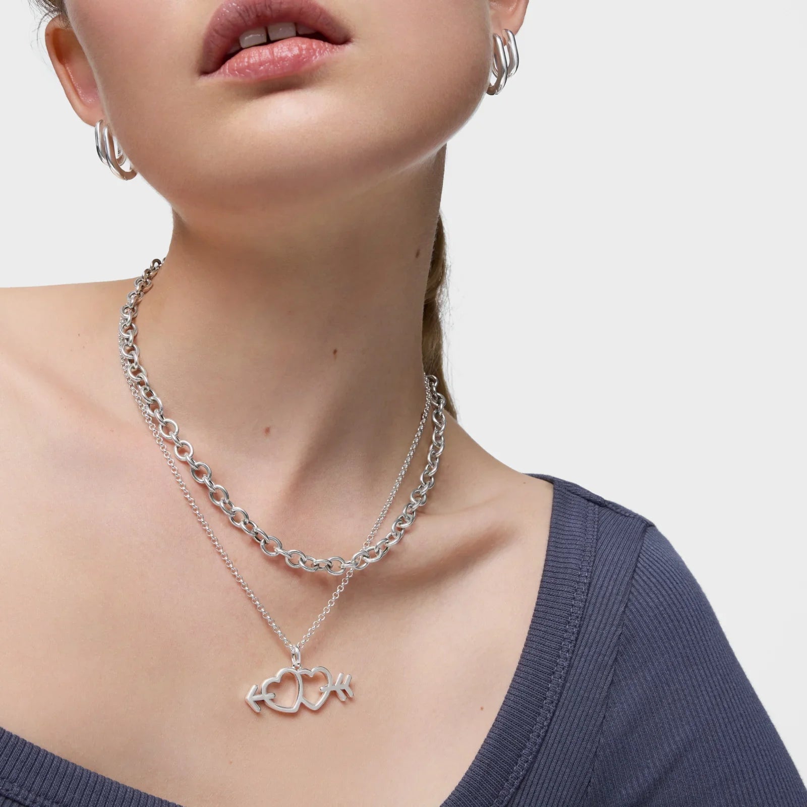 שרשרת כסף עם תליון לב וחץ, עגילים ותכשיטי אופנה לנשים CHOZEN מקבוצת אלפא