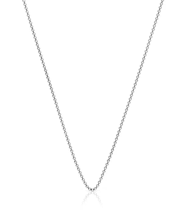 שרשרת חרוזי כסף עדינה ואופנתית מבית CHOZEN על רקע לבן