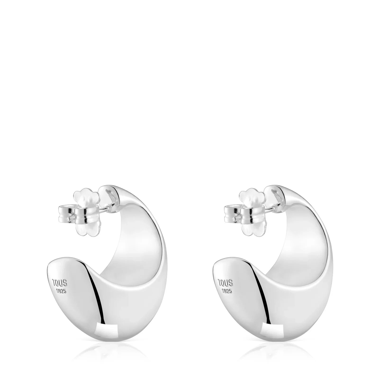עגילי חישוק כסף אלגנטיים מבית TOUS, עיצוב מודרני, נמכרים ב-CHOZEN