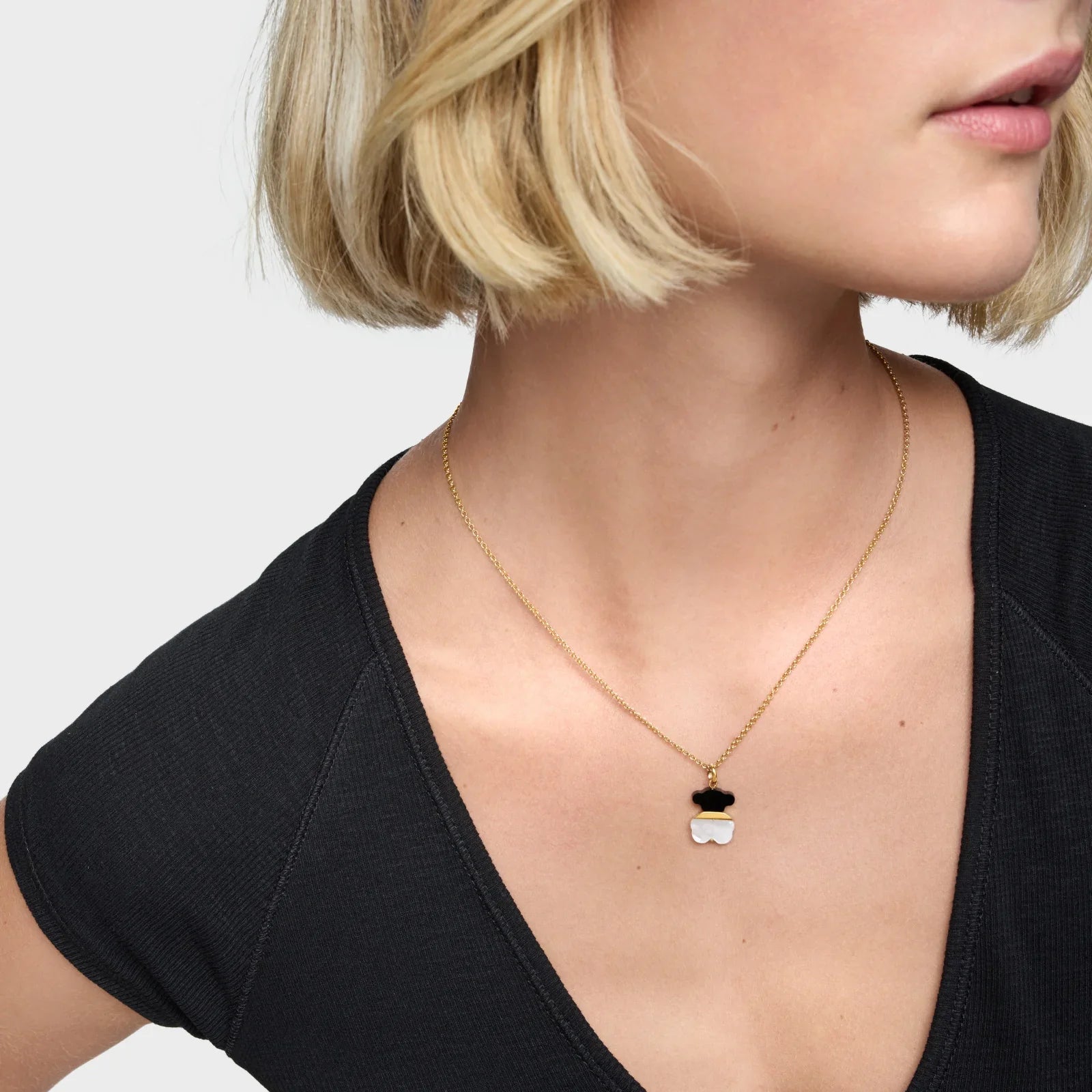 שרשרת זהב לנשים של CHOZEN עם תליון משולב צבעים, אופנה יוקרתית מבית קבוצת אלפא