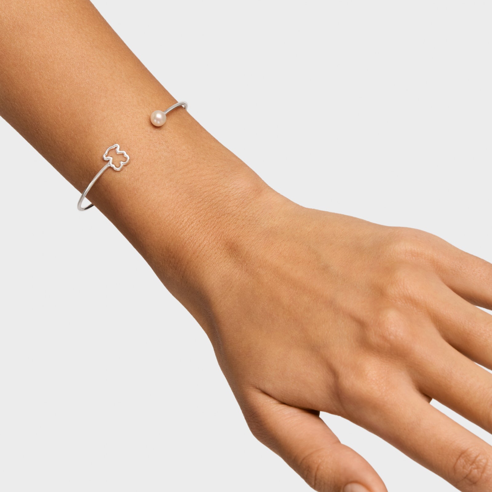 טואוס צמיד בנגל בשילוב פנינה New Silueta מכסף