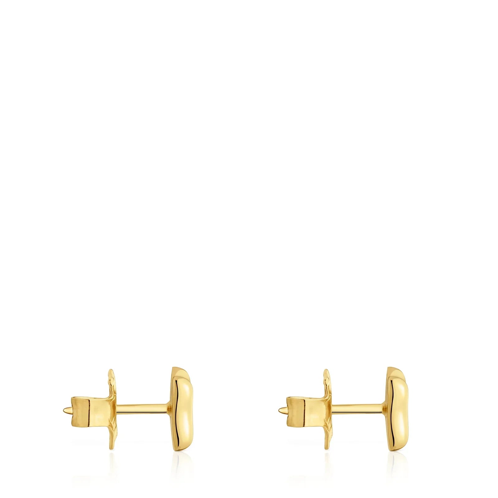 עגילי זהב קטנים בסגנון מודרני מבית CHOZEN, צילום על רקע לבן, תכשיטים יוקרתיים