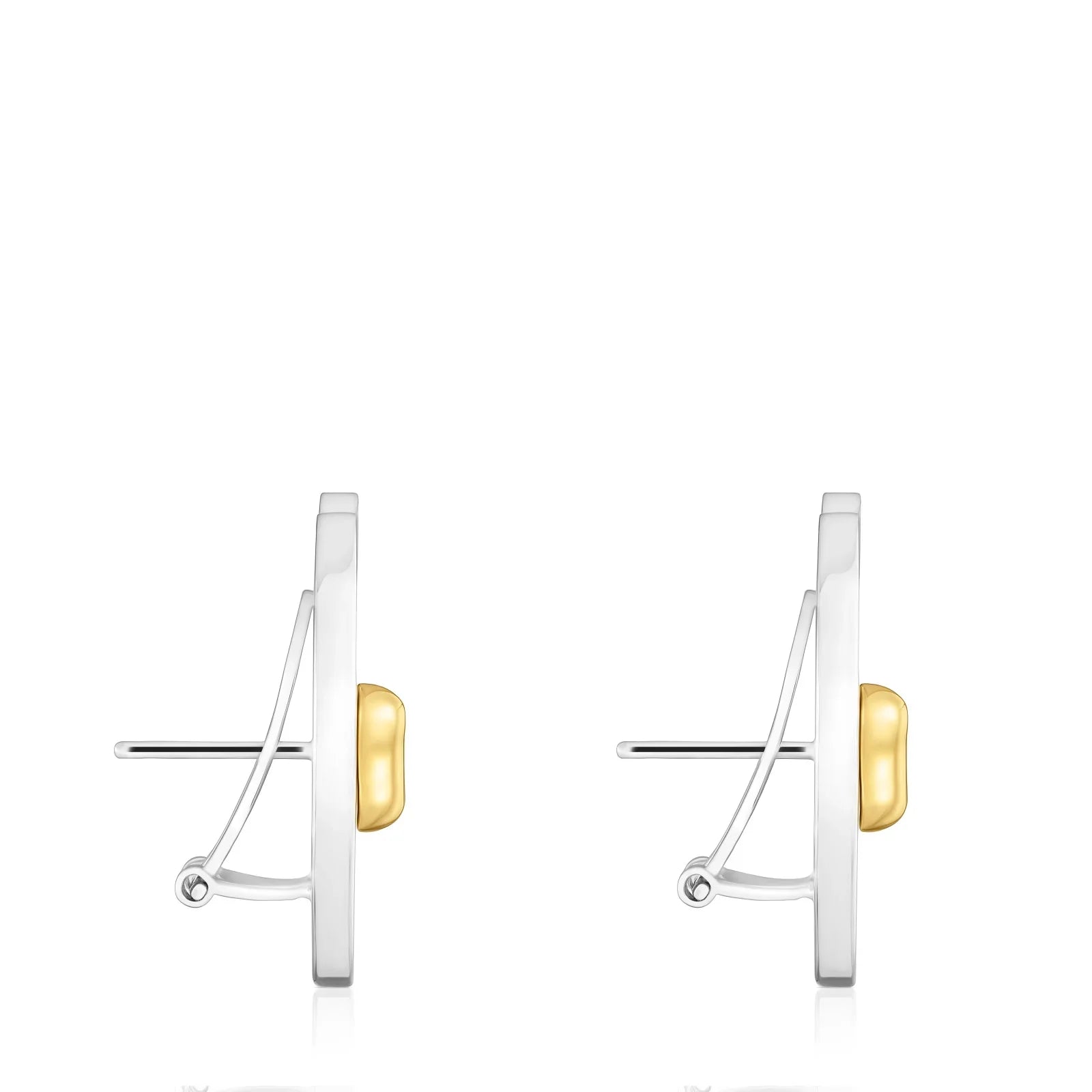 עגילי סטוד סילבר וזהב מבית CHOZEN בעיצוב מודרני, תוצרת קבוצת אלפא