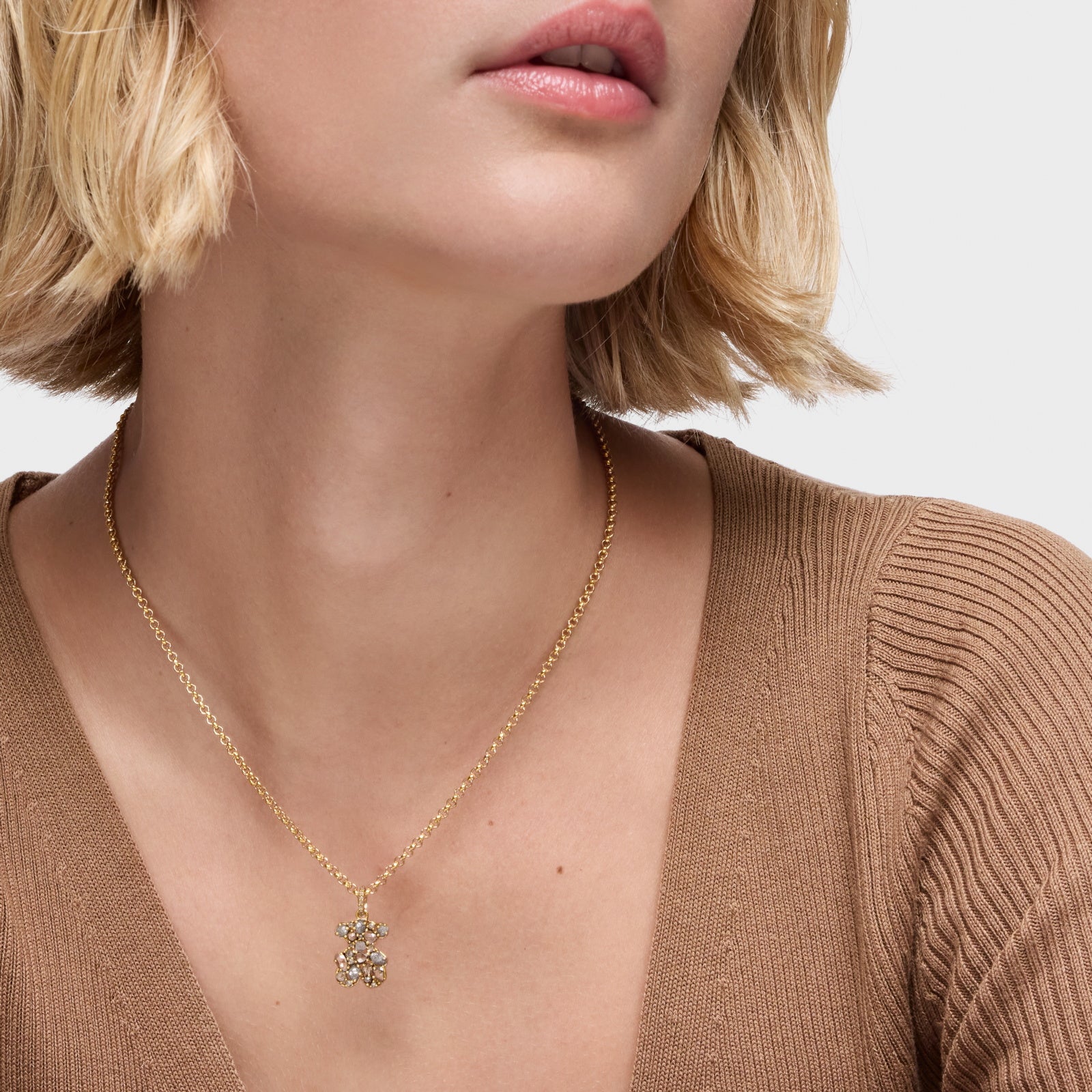 טואוס תליון במוטיב דובי בשיבוץ יהלומים Sweet 40s מכסף ועליו זהב 18 קראט