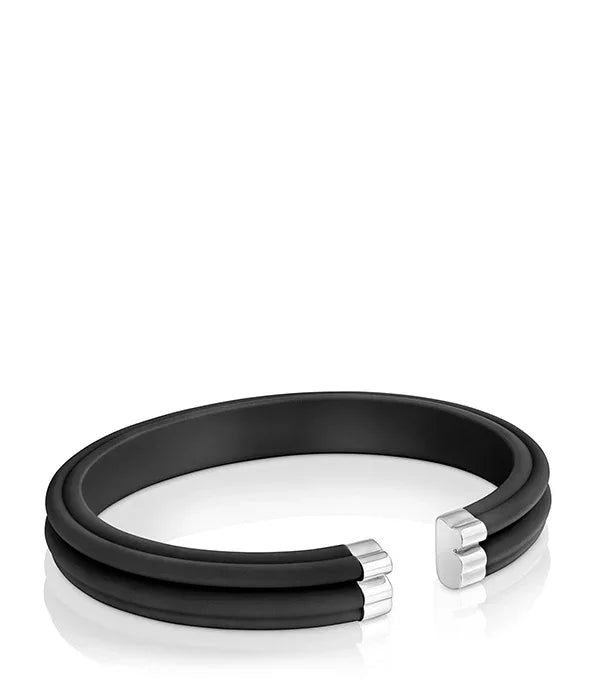 צמיד שחור עם עיצוב מודרני וקצות כסף, תכשיט יוקרתי מ-CHOZEN אלפא