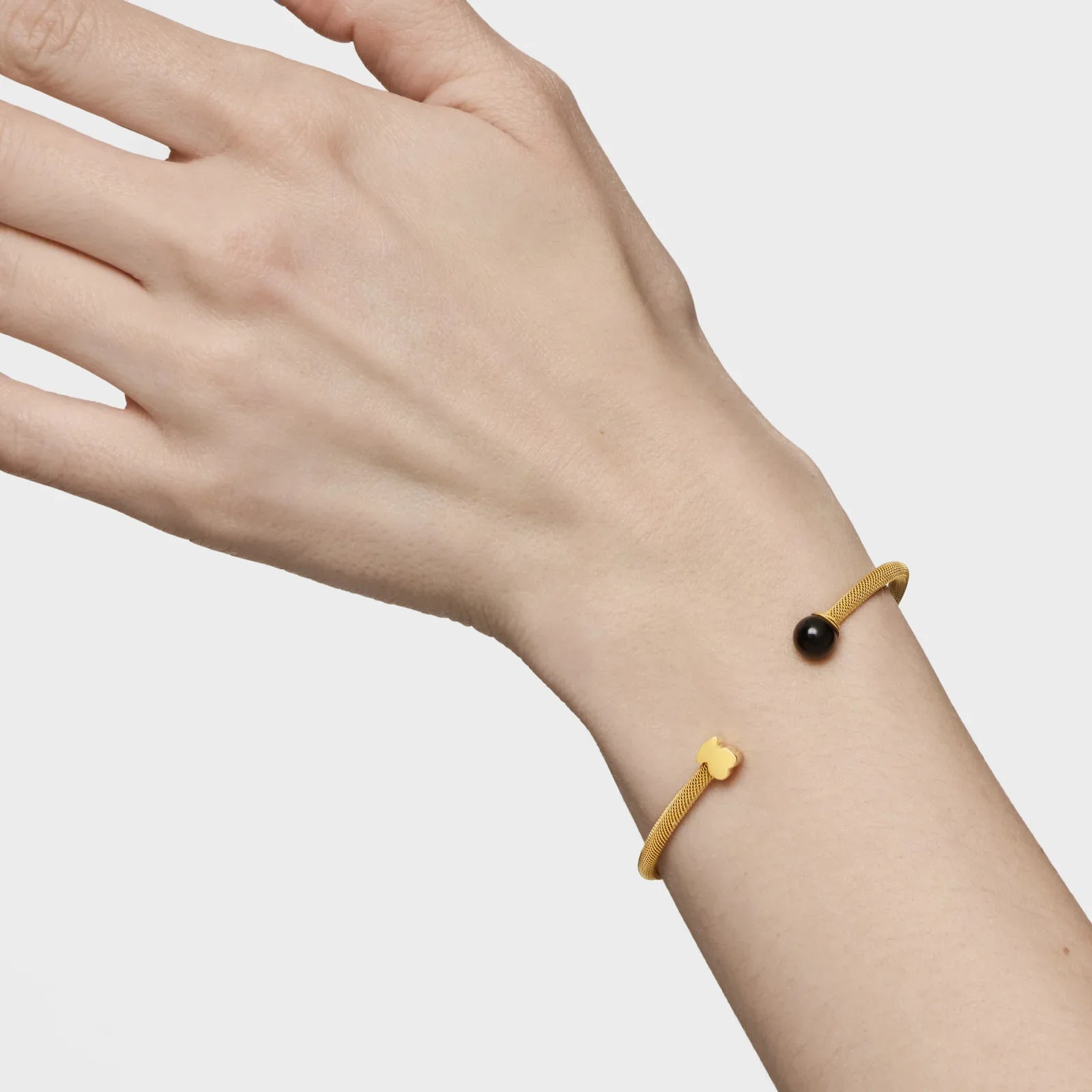 צמיד זהב פתוח עם קישוט כדור שחור וצורת פרפר, תכשיטים יוקרתיים CHOZEN