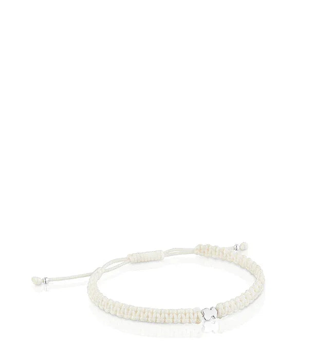 צמיד מקרמה לבן עם קישוט כסף, עיצוב CHOZEN, תכשיטים מבית קבוצת אלפא