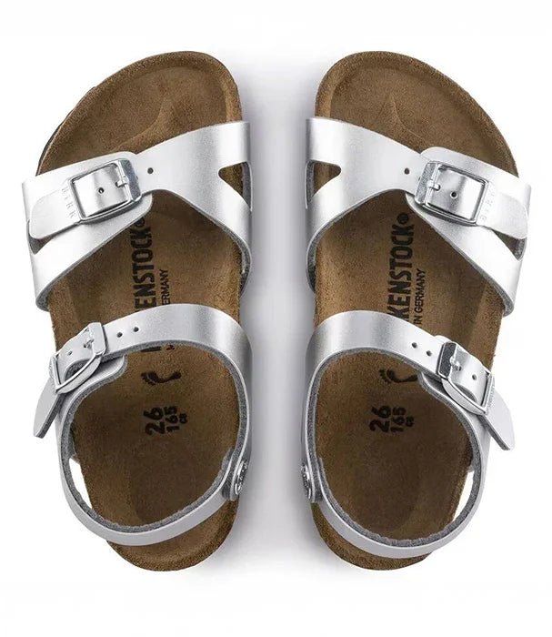 סנדלי בירקנשטוק כסף עם רצועות אבזם, מותג נעלי CHOZEN, קבוצת אלפא