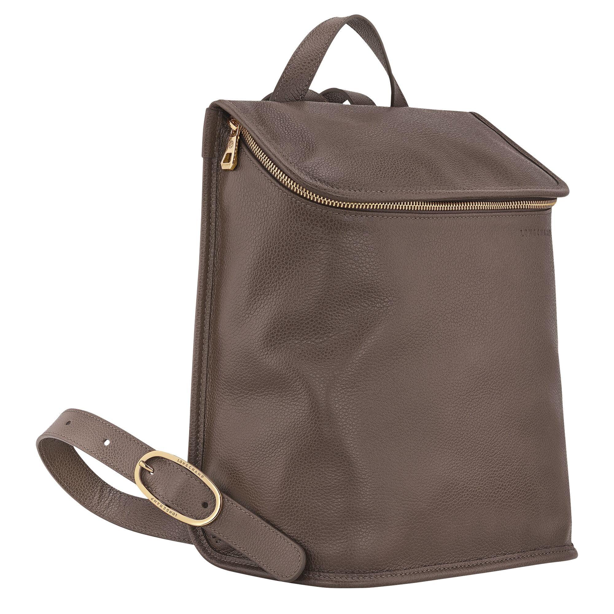 תיק גב שחום מעור עם רוכסן זהב, אופנה יוקרתית CHOZEN מבית קבוצת אלפא