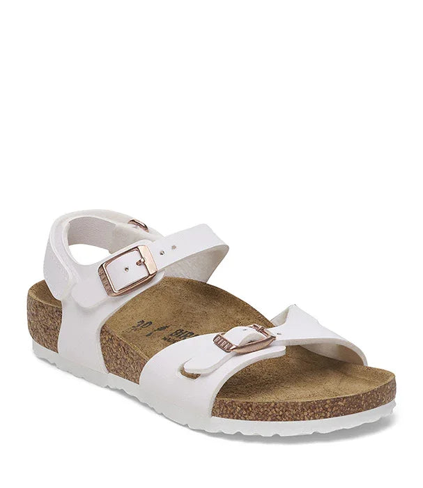 סנדל נשים לבן עם רפידת שעם, אבזם מתכת ועיצוב נוח, ממותגי CHOZEN