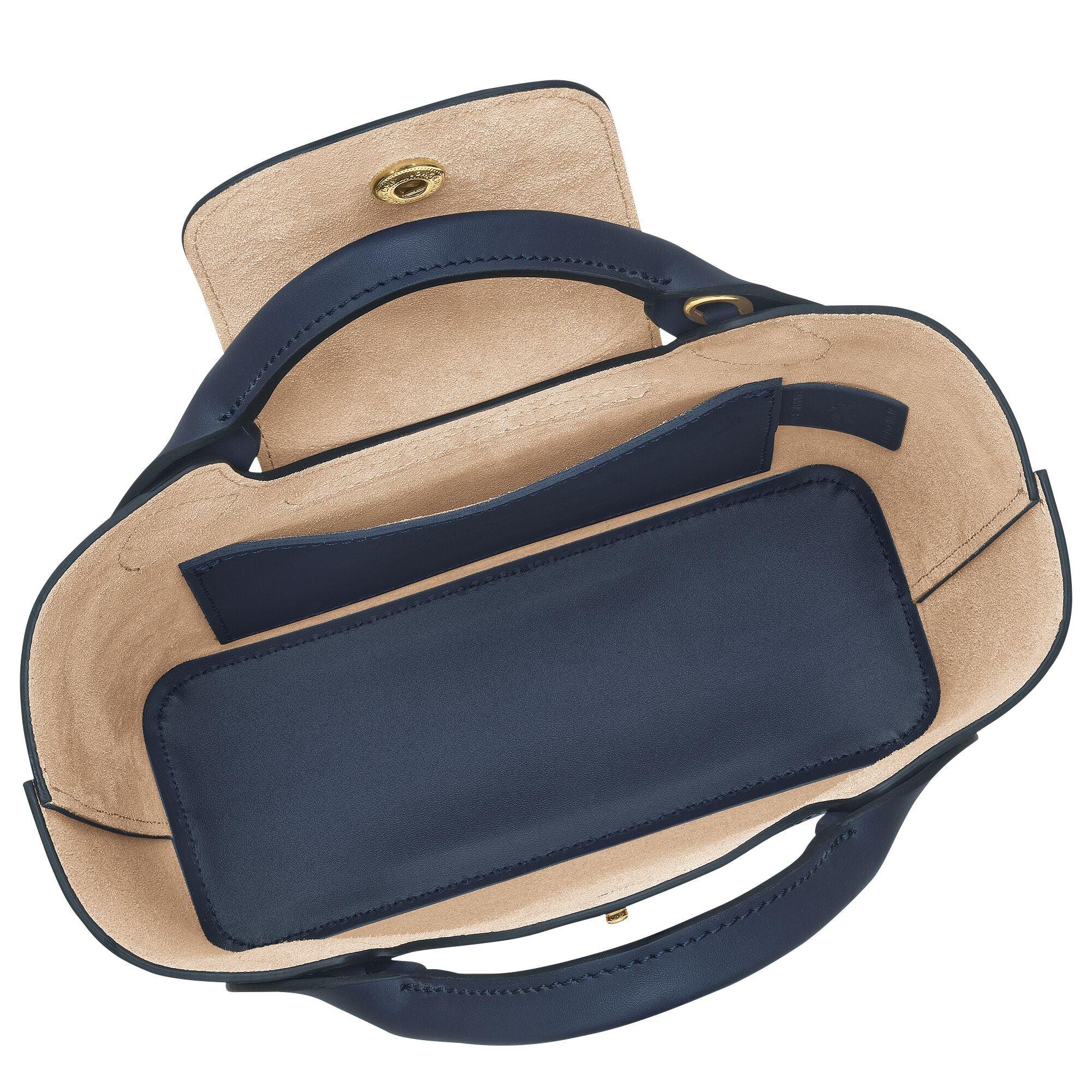 פנים תיק יד כחול מעור, עיצוב יוקרתי, מבית מותג CHOZEN בקבוצת אלפא