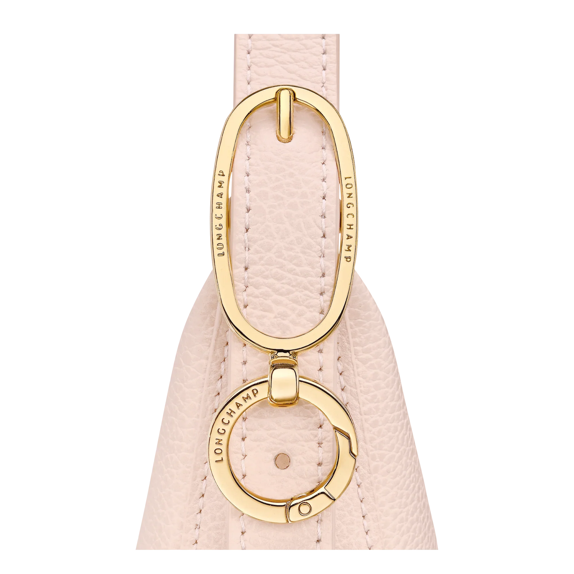 תקריב אבזם זהב של תיק עור לנשים מבית LONGCHAMP, עיצוב יוקרתי ב-CHOZEN