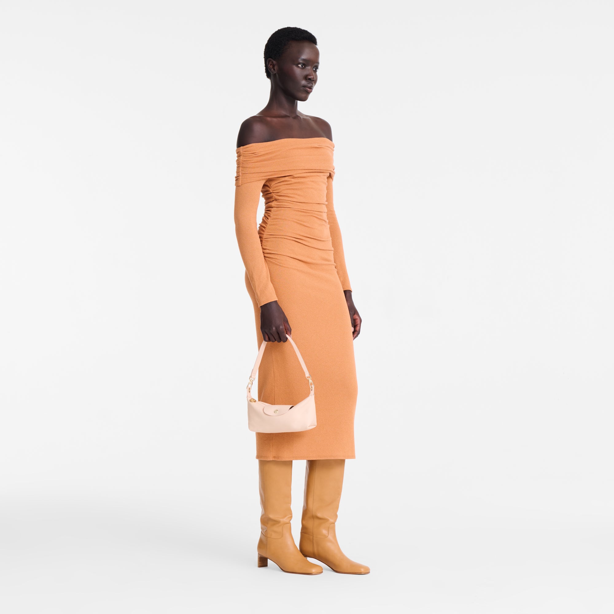 לונגשאמפ תיק כתף קטן מעור Le Pliage Xtra קרם