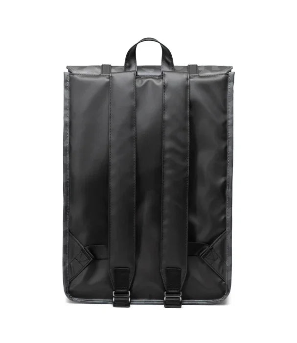 תיק גב שחור בעיצוב מודרני עם רצועות מתכווננות, CHOZEN, מותג אופנה עולמי