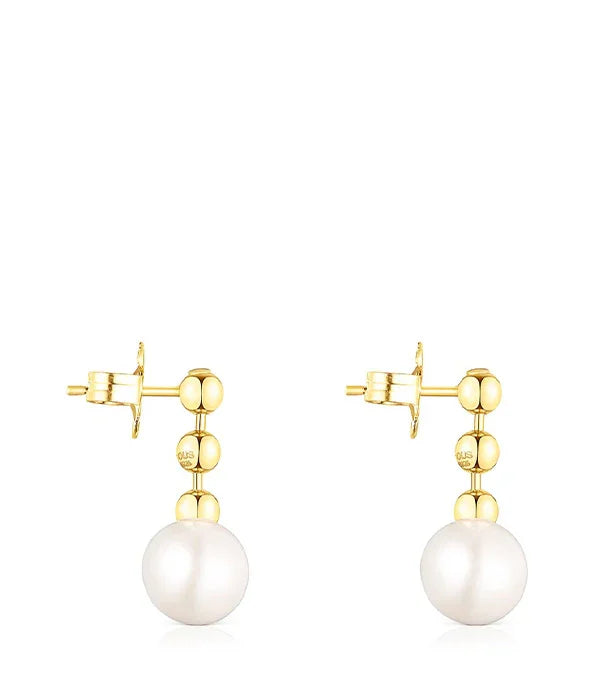 עגילי זהב בעיצוב מודרני עם פנינה לבנה, תכשיטים יוקרתיים ב-CHOZEN