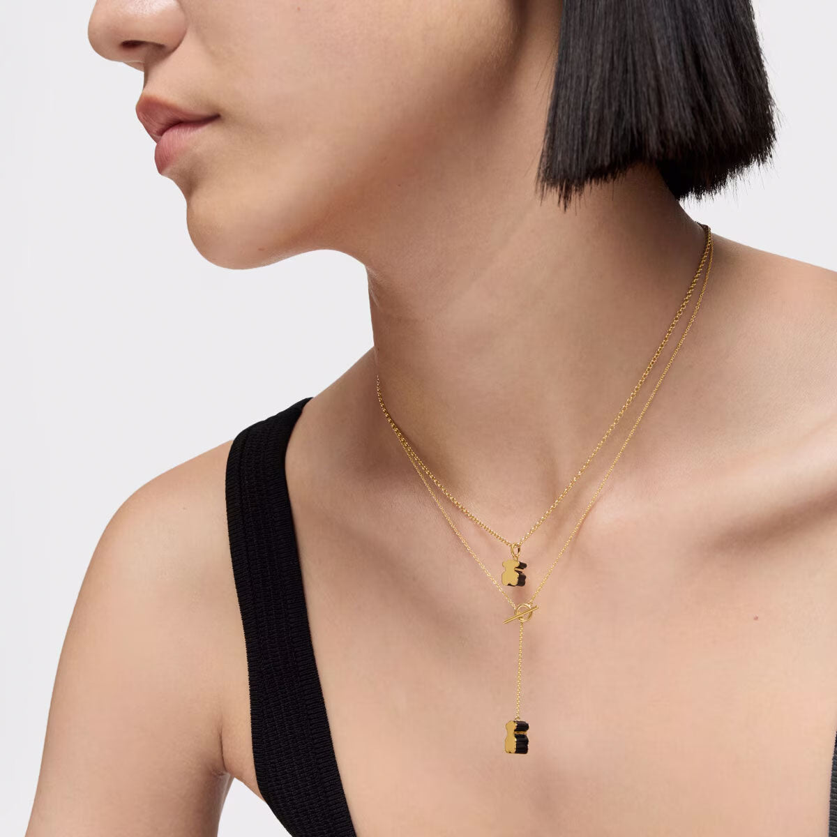 טואוס שרשרת דובי 1950 קצרה מזהב עם אבן אוניקס