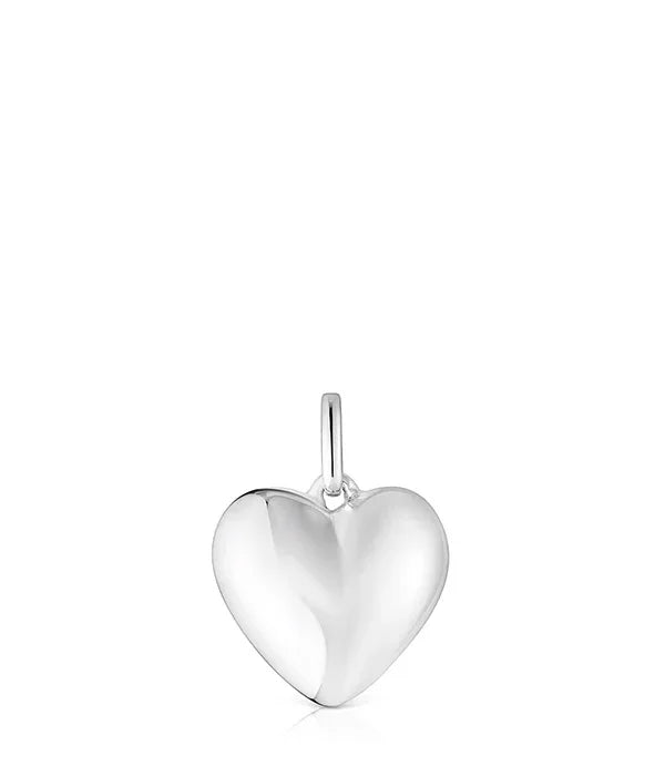 תליון כסף בצורת לב, תכשיט יוקרתי מבית CHOZEN, על רקע לבן