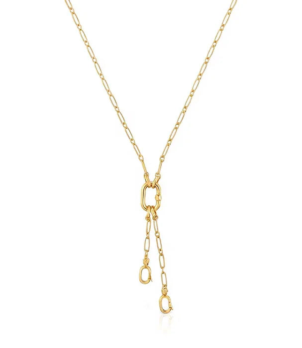 שרשרת זהב בעיצוב ייחודי מבית CHOZEN, קישורי שרשרת מודרניים על רקע לבן