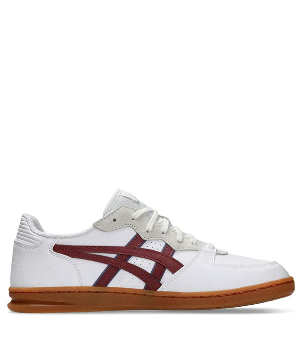 סניקרס לבנות עם סוליה חומה ולוגו אדום, נעלי מותג מבית היבואן הרשמי קבוצת אלפא