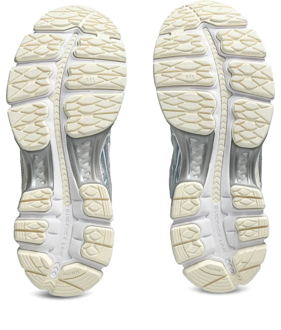 סוליות נעלי ספורט לבנות עם פרטים כסופים מבית CHOZEN מותגים מובילים