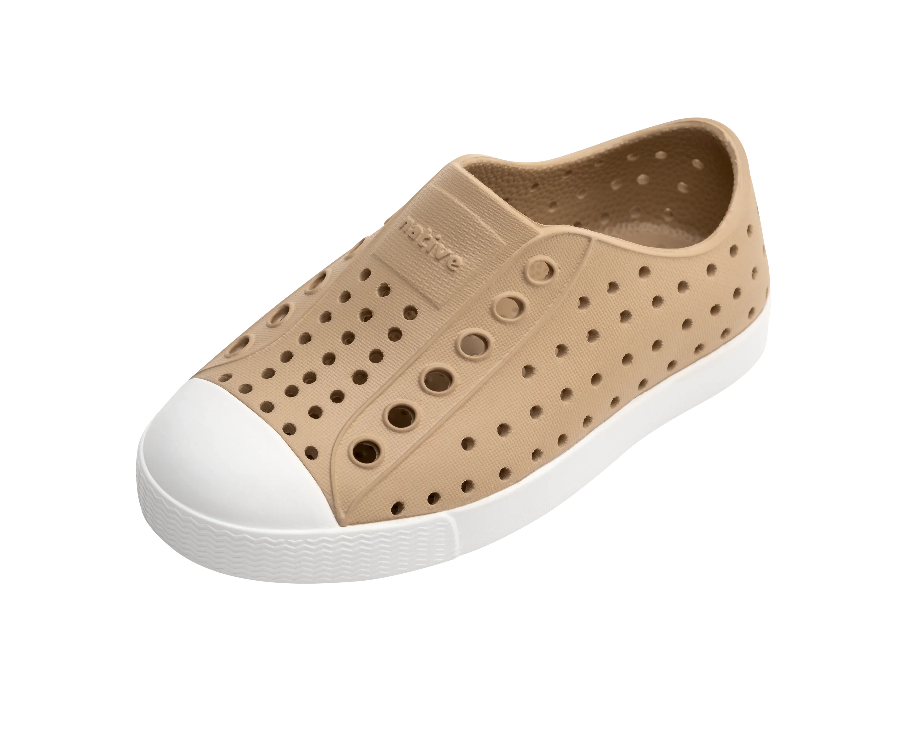 נעל ילדים חום בהיר מבית Native עם חורים אוורור, קצה לבן, יבואן CHOZEN