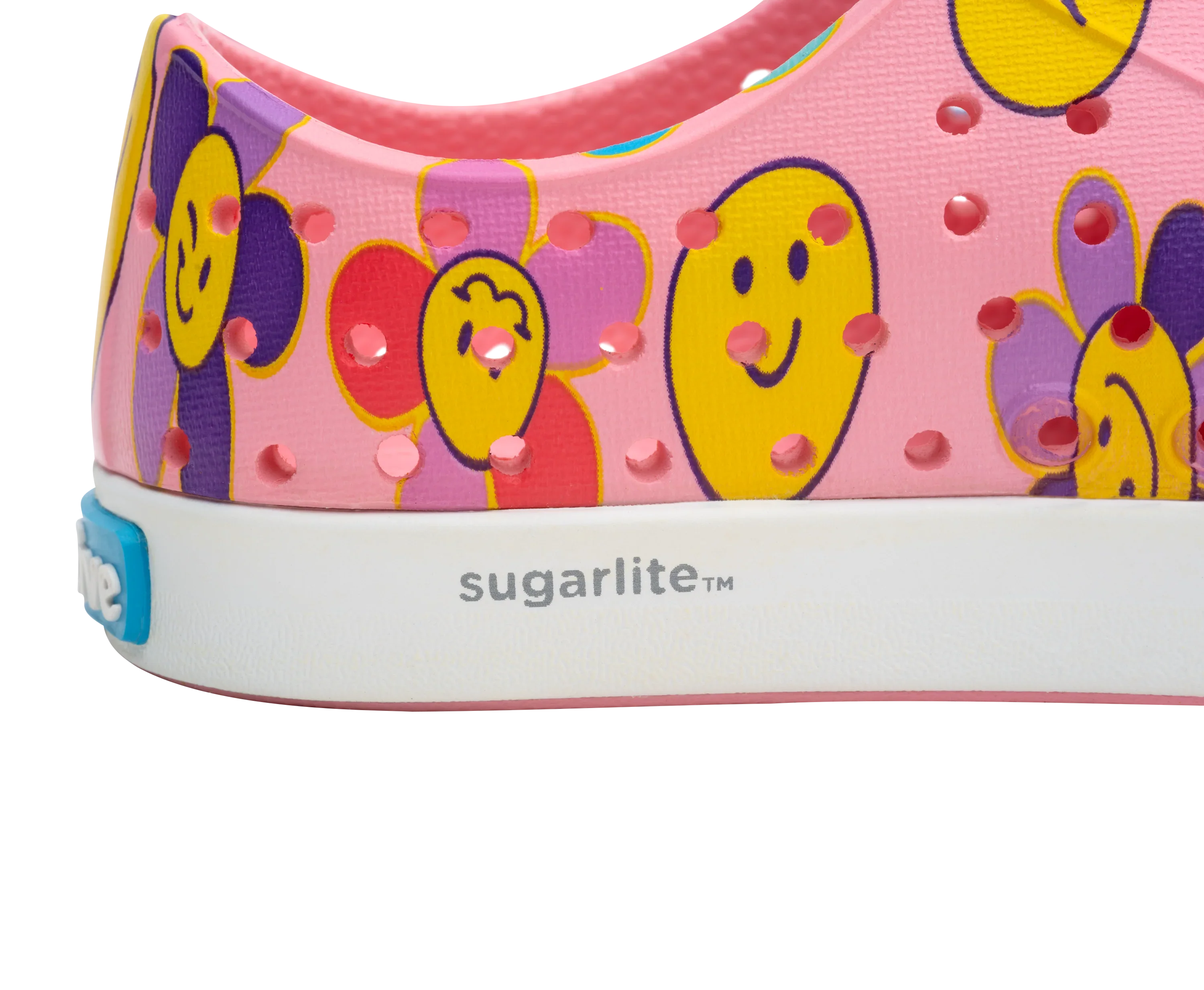 סניקרס ורוד עם הדפס פרחים ופרצופים מחייכים, מותג sugarlite, נמכר ב-CHOZEN