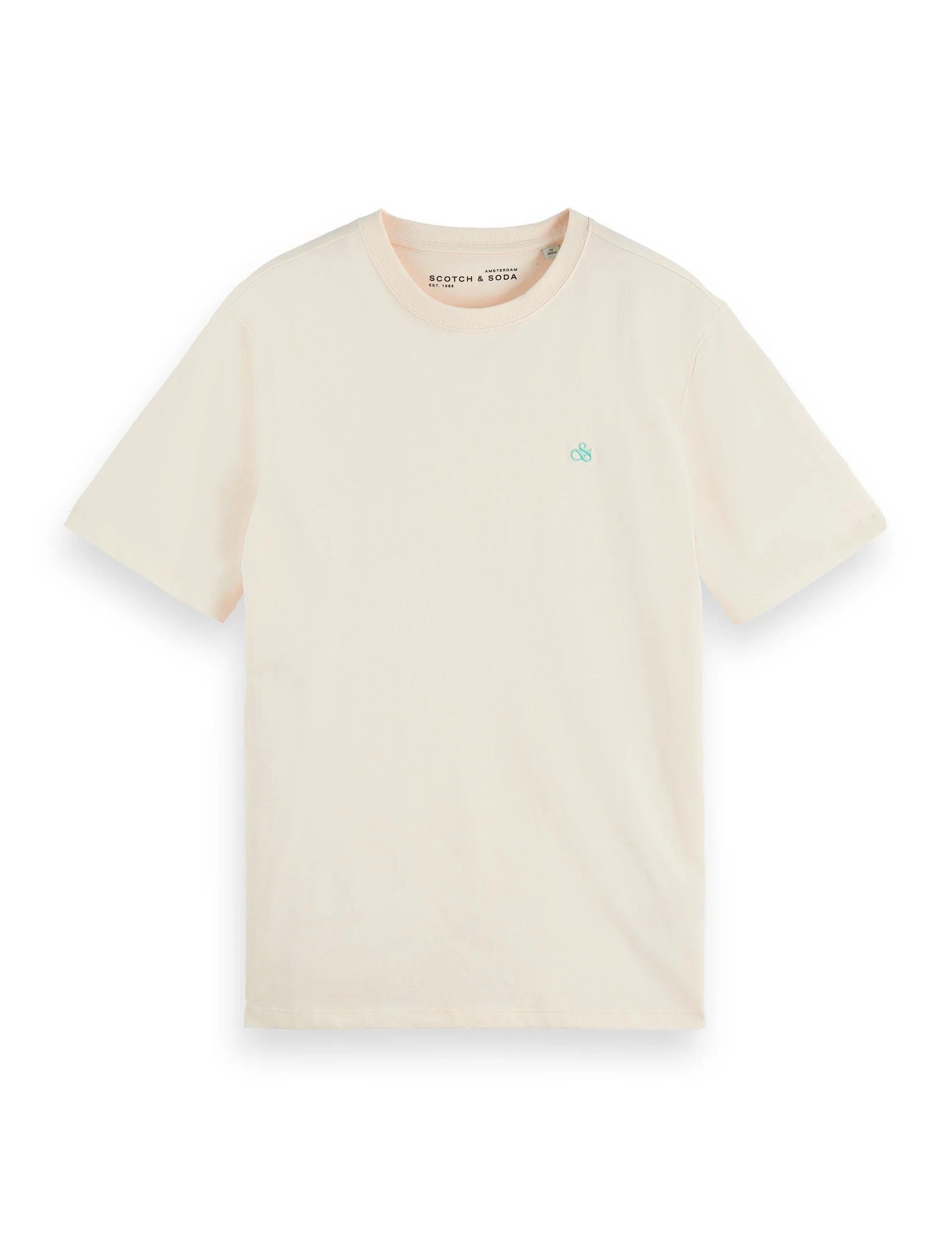 טי שירט סרוגה בצבע בז' של Scotch & Soda, מותג מוביל מ-CHOZEN, על רקע לבן