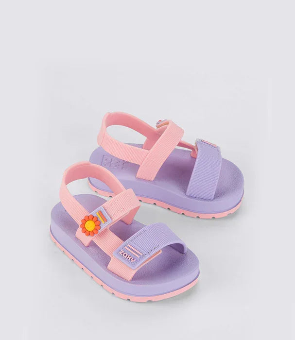 סנדלי ילדות ורודות וסגולות עם קישוט פרח, CHOZEN, קולקציית קיץ מבית קבוצת אלפא