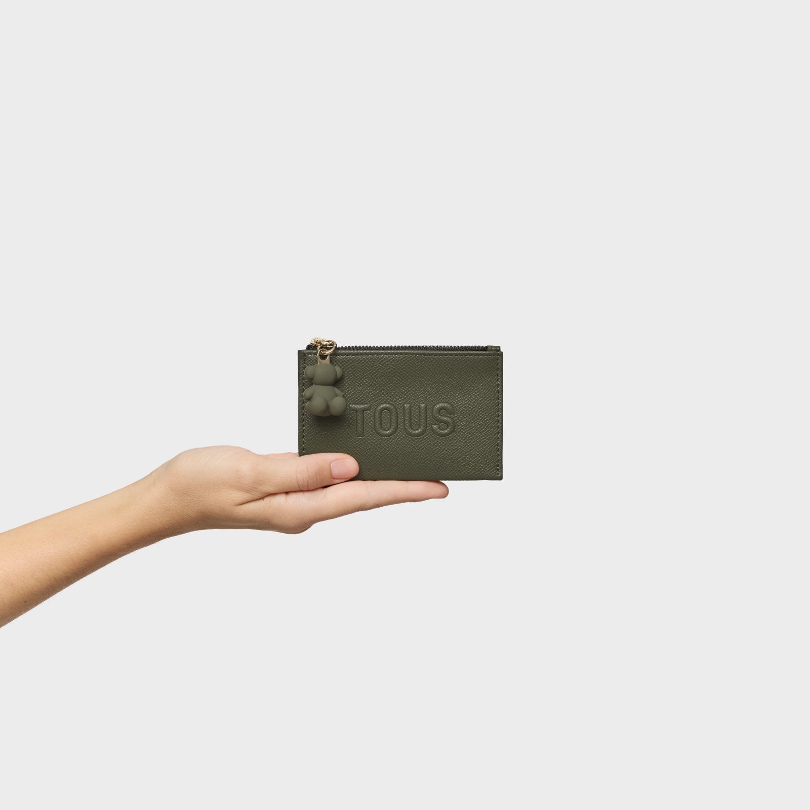 טואוס ארנק עם מחזיק כרטיסים Brenda בצבע חאקי