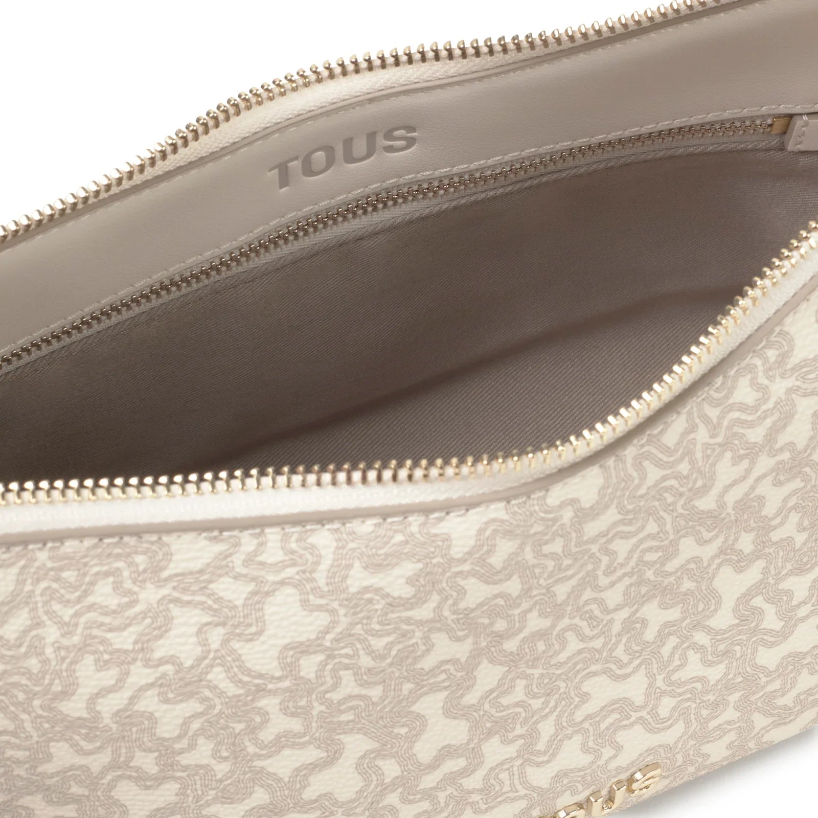 פנים תיק יוקרתי TOUS עם רוכסן בעיצוב בהיר מבית המותגים של CHOZEN