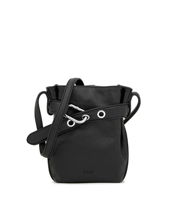 תיק צד עור שחור לנשים עם רצועה ותפירה יוקרתית מבית המותג TOUS, בלעדי ב-CHOZEN
