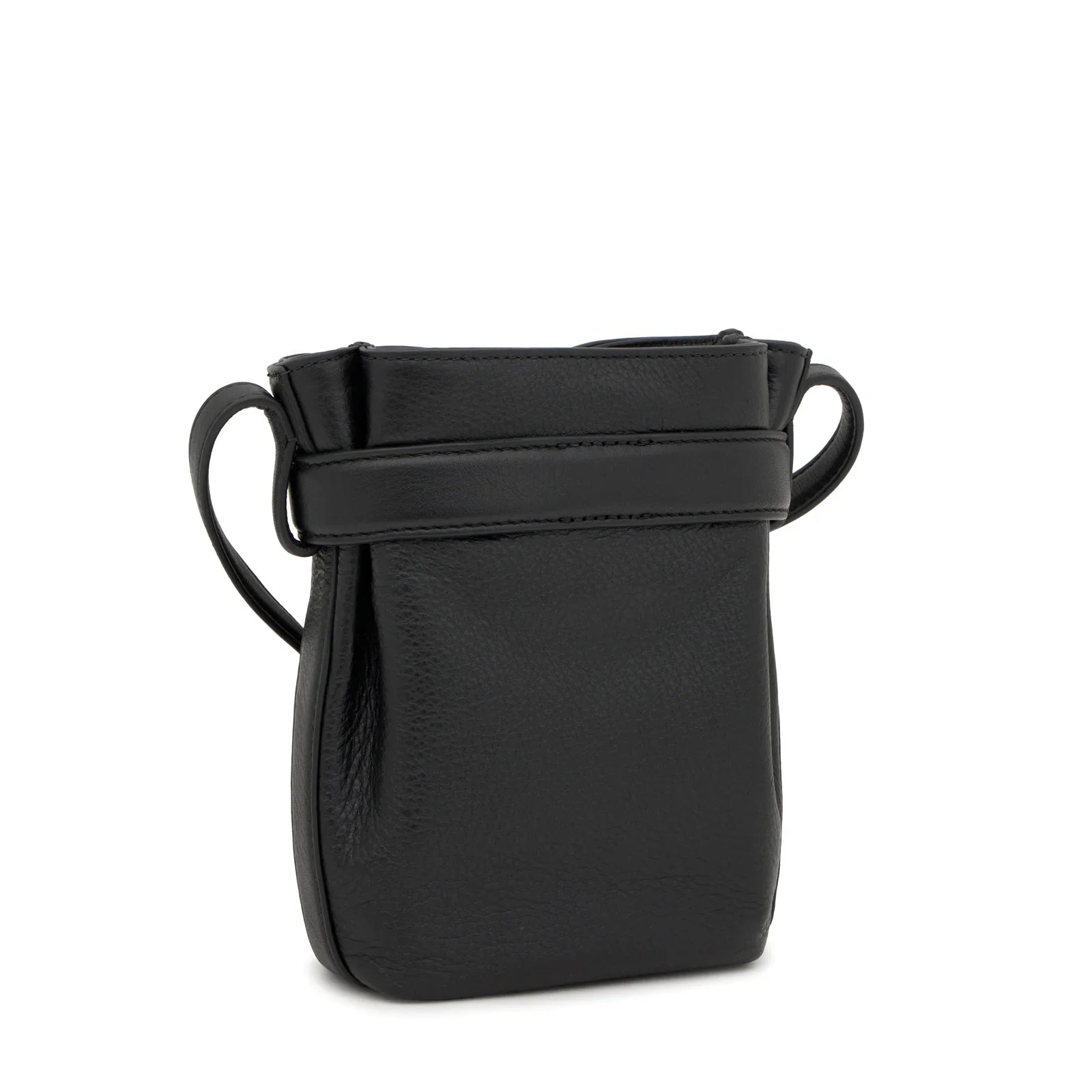 תיק צד שחור קטן מעור מבית CHOZEN, עיצוב אלגנטי וקווים נקיים, קולקציית מותגים מובילים