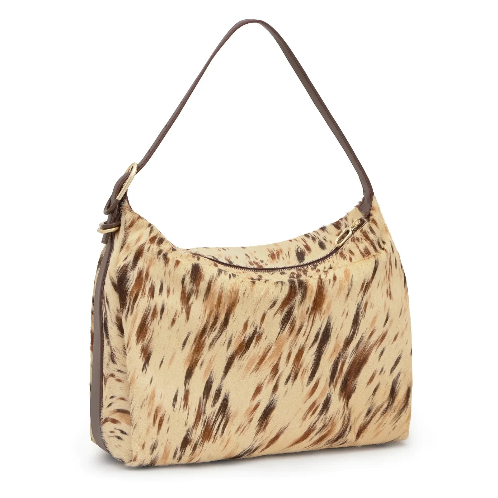 תיק כתף אופנתי מחומר דמוי עור בגימור מנומר, צילום מוצר לאתר הקניות CHOZEN