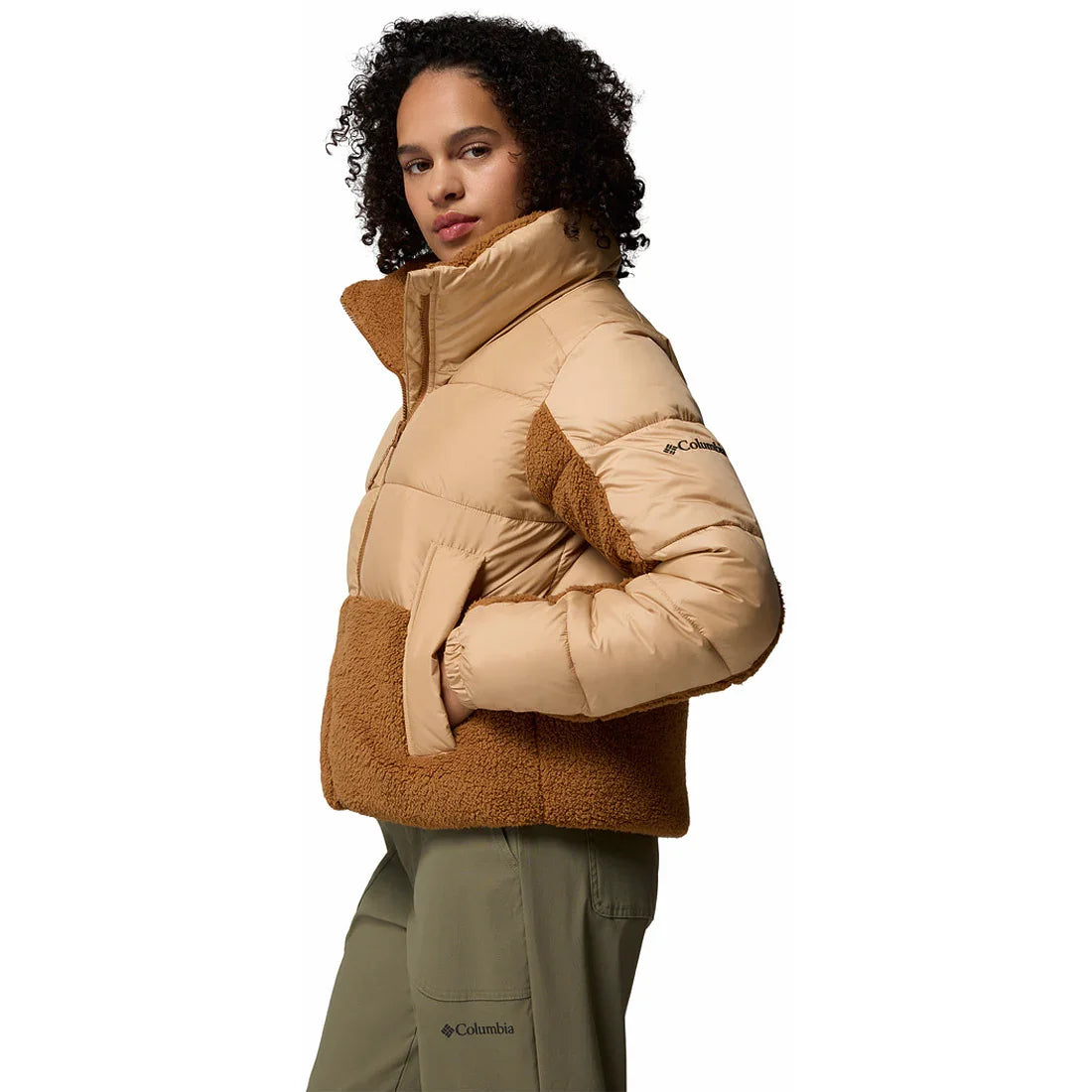 אישה לובשת מעיל פוך חום של קולומביה, ביגוד חורף אופנתי CHOZEN