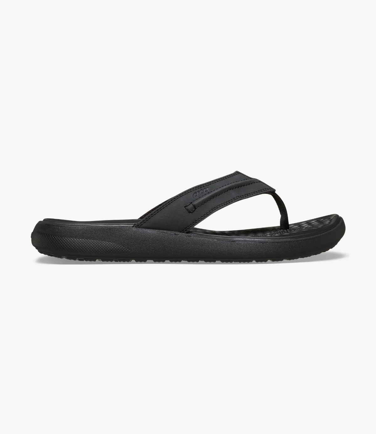 מבט צד על כפכף אצבע שחור עם סוליית קרוסלייט עבה - CHOZEN
