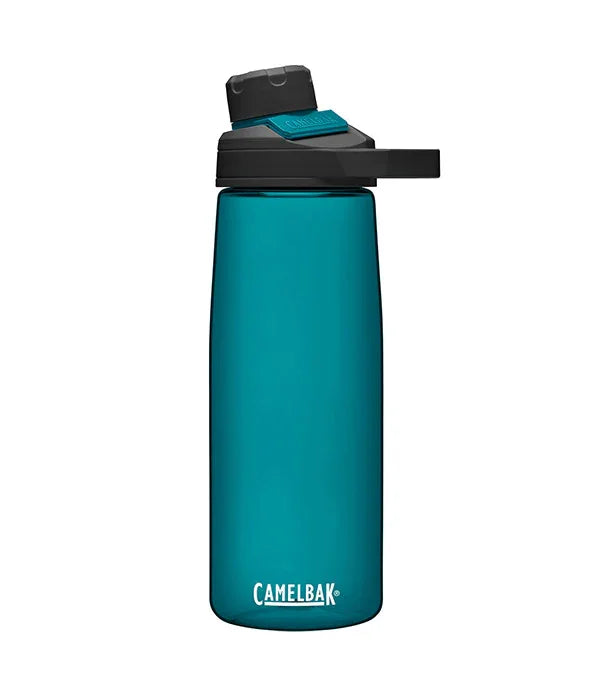 בקבוק שתייה כחול CAMELBAK עם פקק שחור, מוצר איכותי של מותג CHOZEN